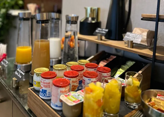 Hotel Eiffel Rive Gauche